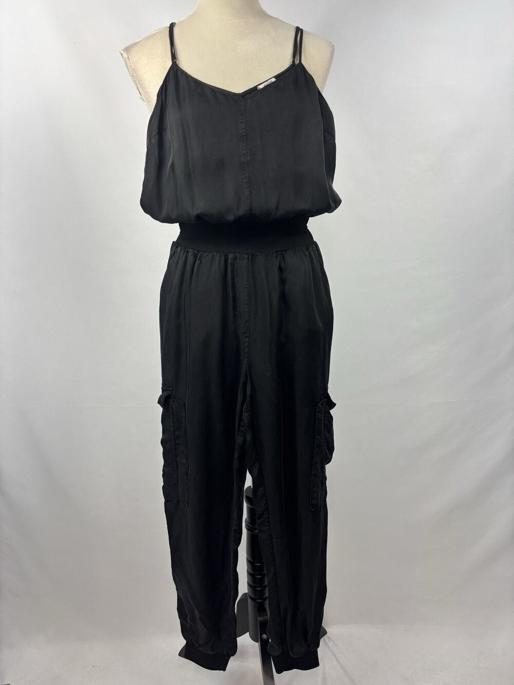 5 a 7 Cinq a Sept Anthropologie Amia Jumpsuit Black XS Spaghetti Straps Pockets
